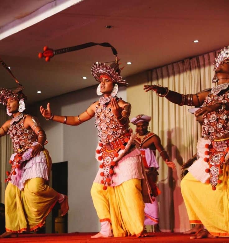 Kandyan Dance Show In Kandy Sri Lanka A Traditional Sri Lankan Experience